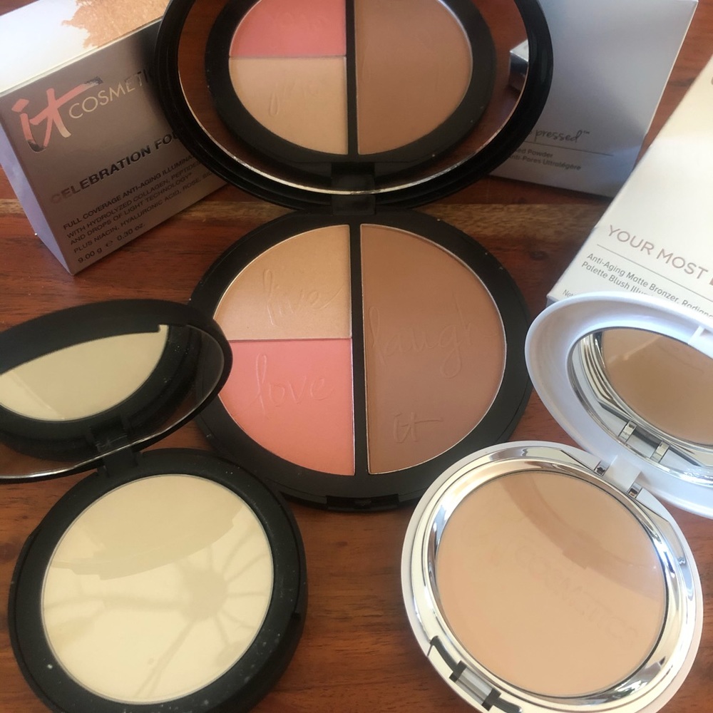 IT Cosmetics powder bundle